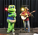 Steve performing with Signal the Frog